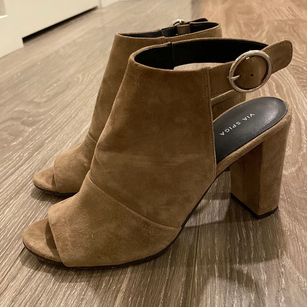 Via Spiga | Womens open toed suede bootie size 39 (US 9)